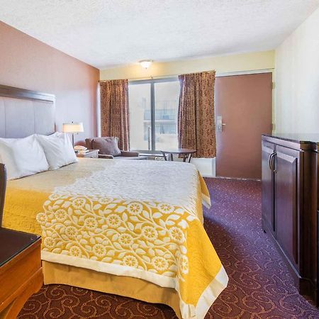 Fairbridge Inn Express Frankfort Bagian luar foto