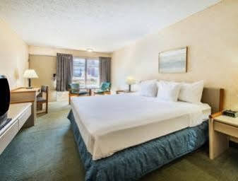 Fairbridge Inn Express Frankfort Bagian luar foto